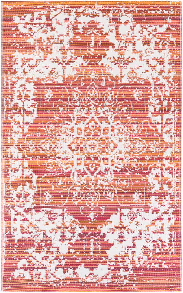 Detail image of 5' x 8' Easy-Clean Vista Breeze Indoor / Outdoor Rug