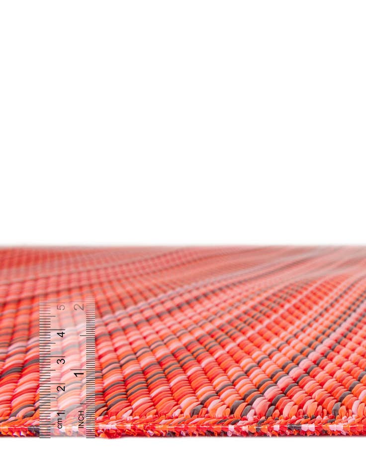 Detail image of 5' x 8'  Washable Vista Breeze Indoor / Outdoor Rug