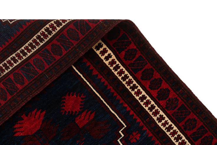 Detail image of 3' 1 x 5' 4 Yagcibedir Rug