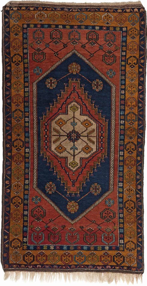Detail image of 3' 7 x 6' 7 Yahyali Rug