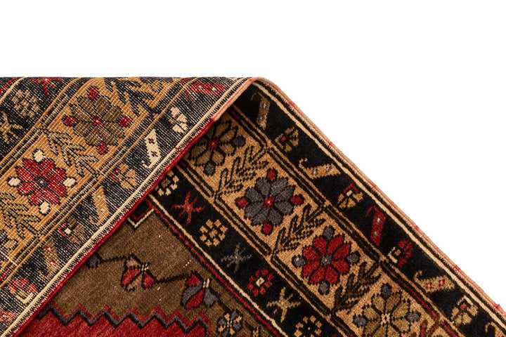 3' 10 x 7' 7 Yahyali Rug