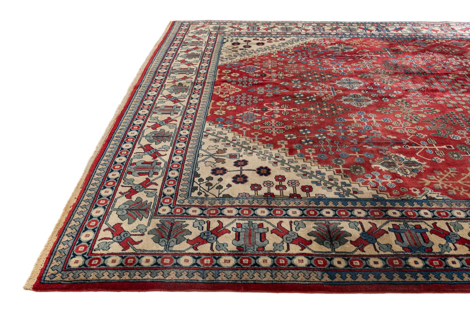 295cm x 415cm Hand Knotted Yalameh Wool Rug