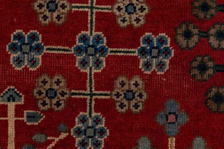 9' 9 x 13' 7 Hand Knotted Yalameh Wool Rug