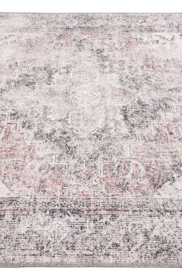 Detail image of 5' x 7' 7 Yara Rug