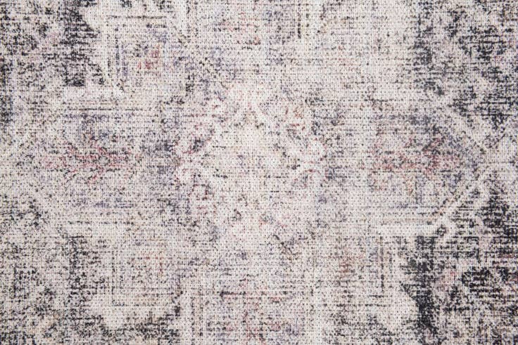 Detail image of 5' x 7' 7 Yara Rug