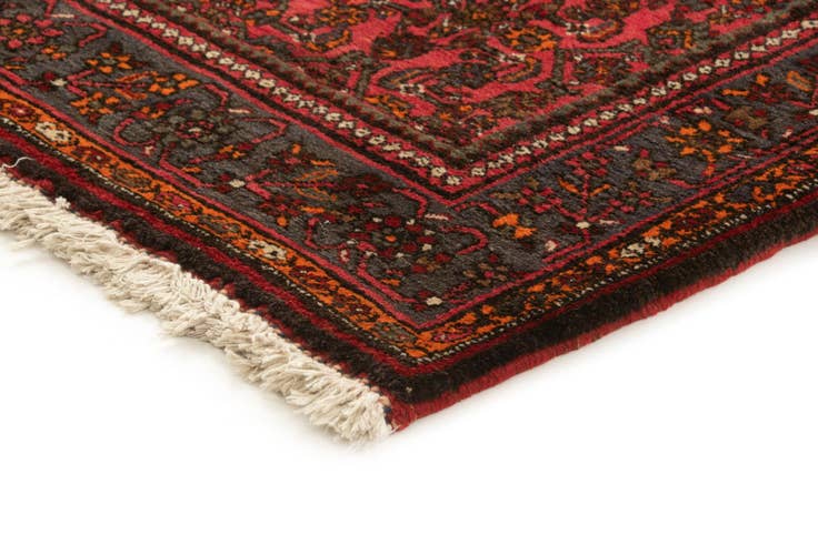 Detail image of 4' 4 x 7' 7 Zandjan Rug