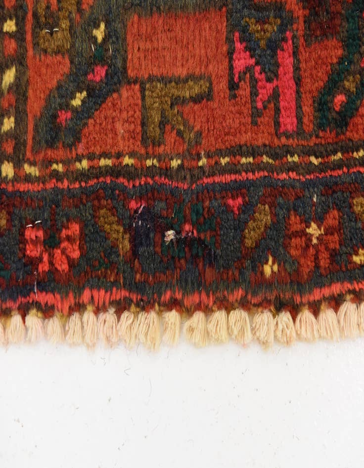 Detail image of 4' x 6' 7 Hand Knotted Zanjan Persian Wool Rug