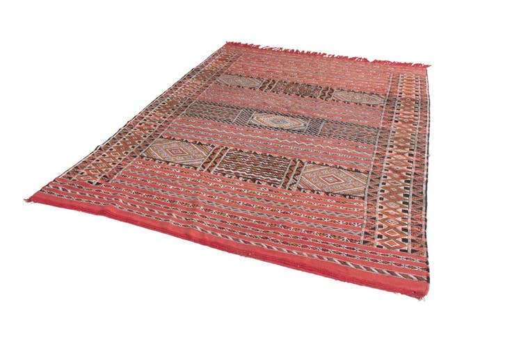 Detail image of 6' 11 x 9' 5 Zemour Kilim Rug