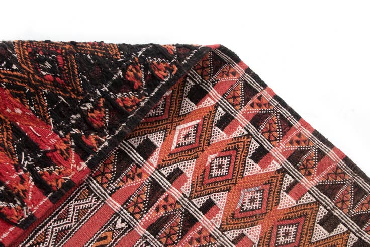 Detail image of 6' 11 x 9' 5 Zemour Kilim Rug