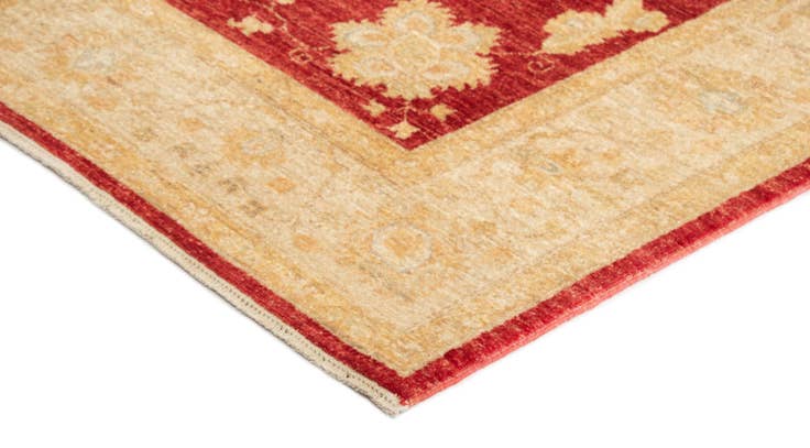 Detail image of 5' 7 x 7' 9 Ziegler Wool Rug