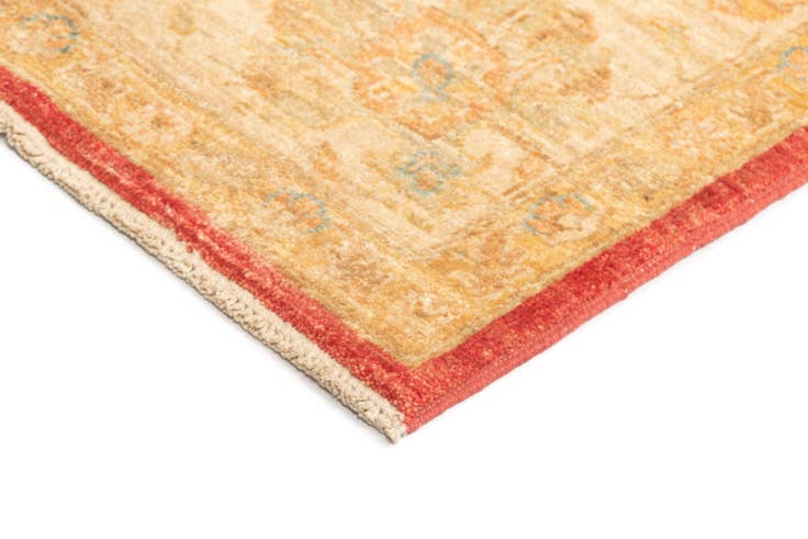 Detail image of 6' 8 x 10' 1 Ziegler Wool Rug
