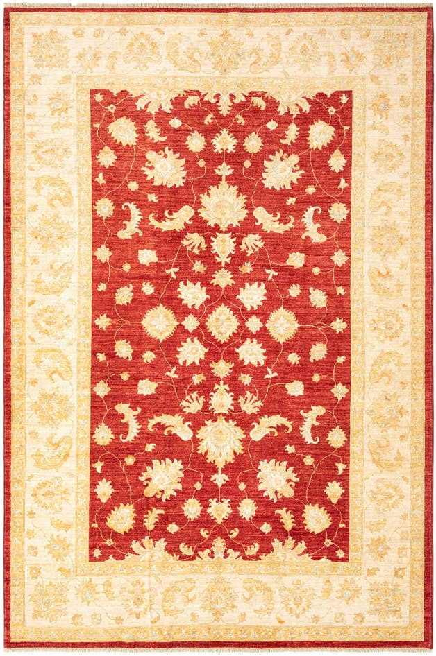 Detail image of 6' 7 x 9' 10 Ziegler Wool Rug