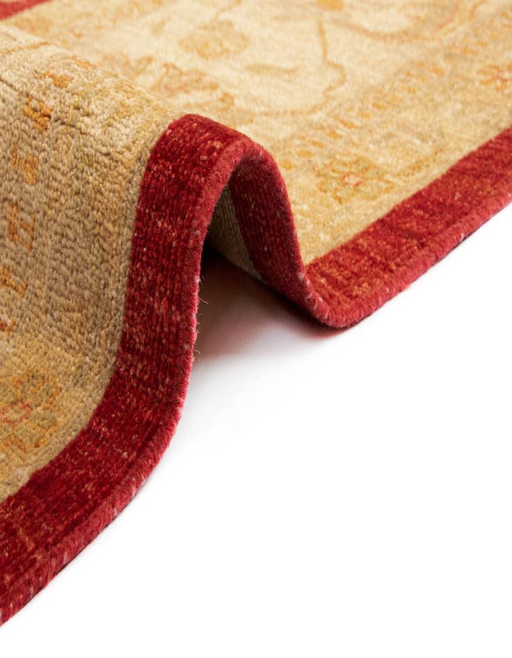 Detail image of 8' 10 x 12' 4 Ziegler Wool Rug