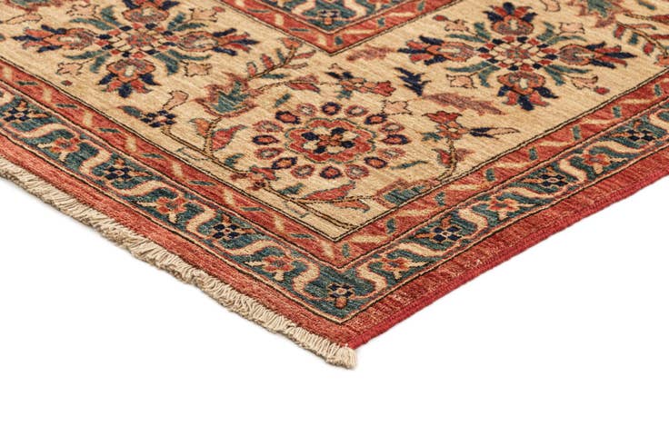 Detail image of 8' 1 x 11' 1 Hand Knotted Ziegler Rug