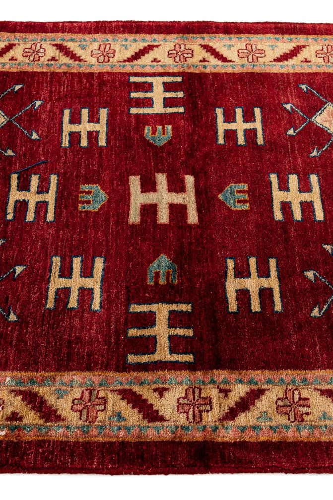 3' 3 x 4' 7 Hand Knotted Ziegler Wool Rug
