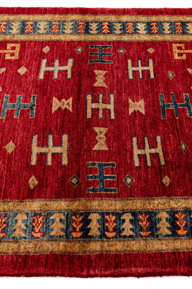 Detail image of 3' 4 x 4' 10 Hand Knotted Ziegler Wool Rug