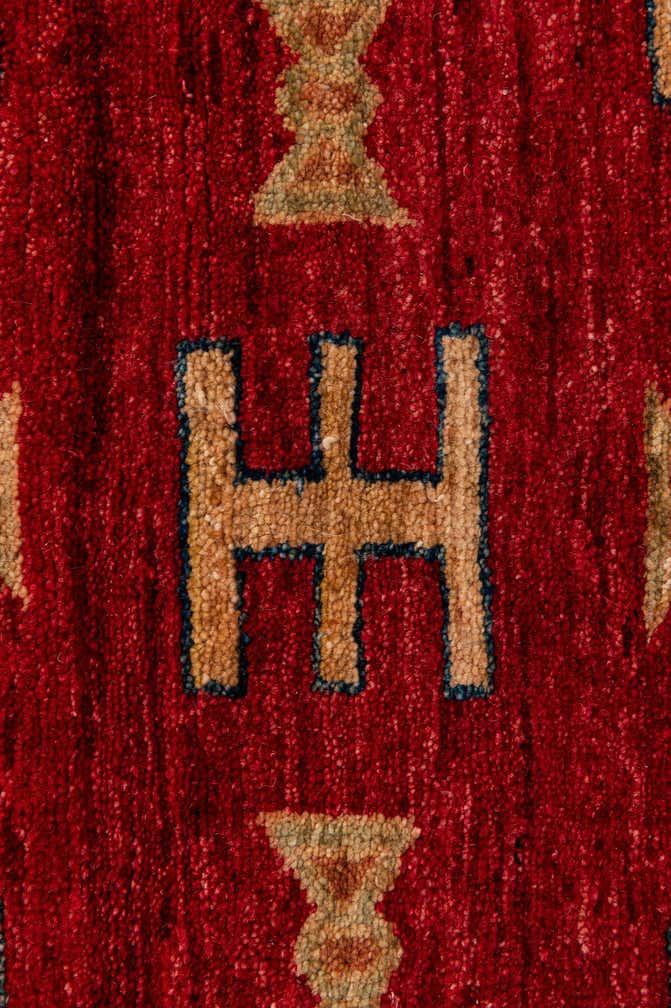 3' 4 x 4' 10 Hand Knotted Ziegler Wool Rug
