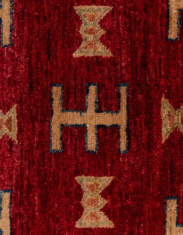 Detail image of 3' 4 x 4' 8  Hand Knotted Ziegler Wool Rug