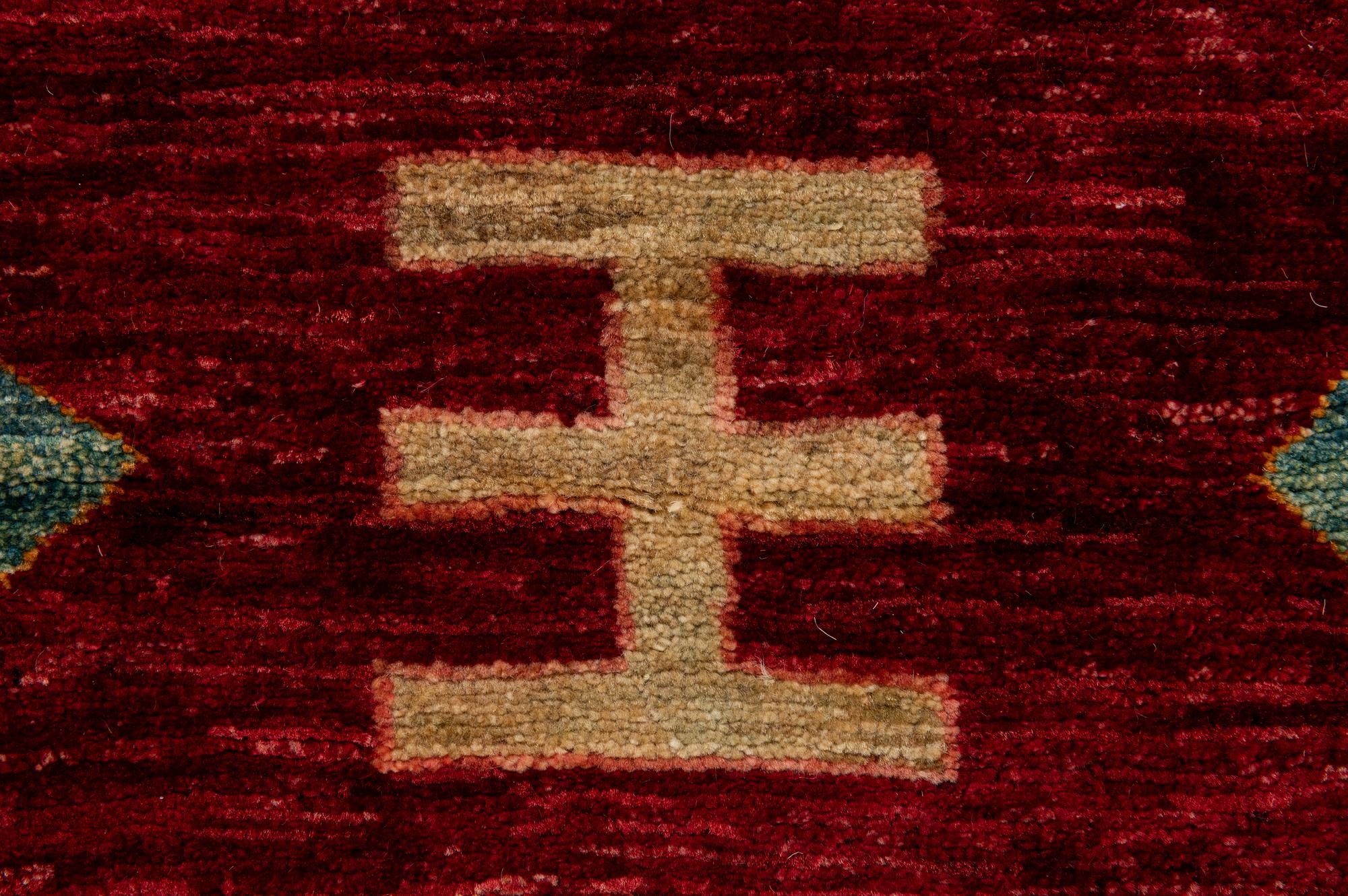 3' 5 x 5' 6 Hand Knotted Ziegler Wool Rug