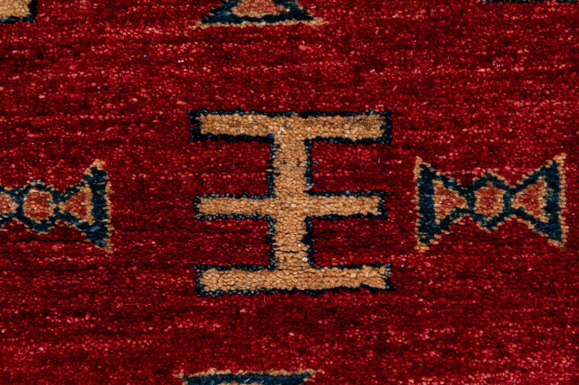 3' 5 x 4' 10 Hand Knotted Ziegler Wool Rug
