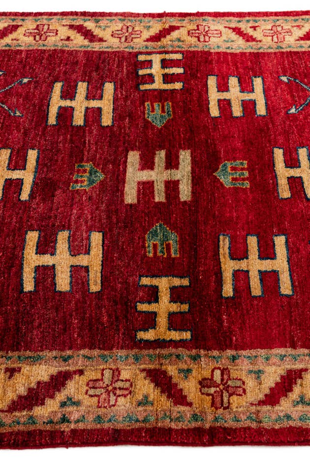 Detail image of 3' 3 x 5' Hand Knotted Ziegler Wool Rug