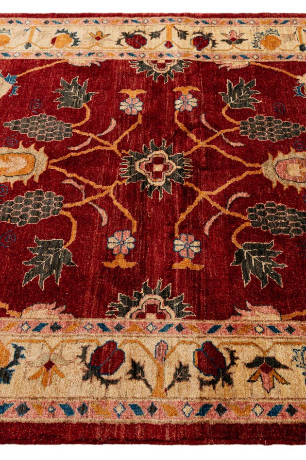 Detail image of 4' 11 x 6' 8 Hand Knotted Ziegler Wool Rug