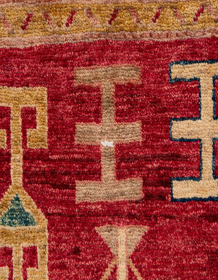 Detail image of 3' 5 x 4' 7  Hand Knotted Ziegler Wool Rug