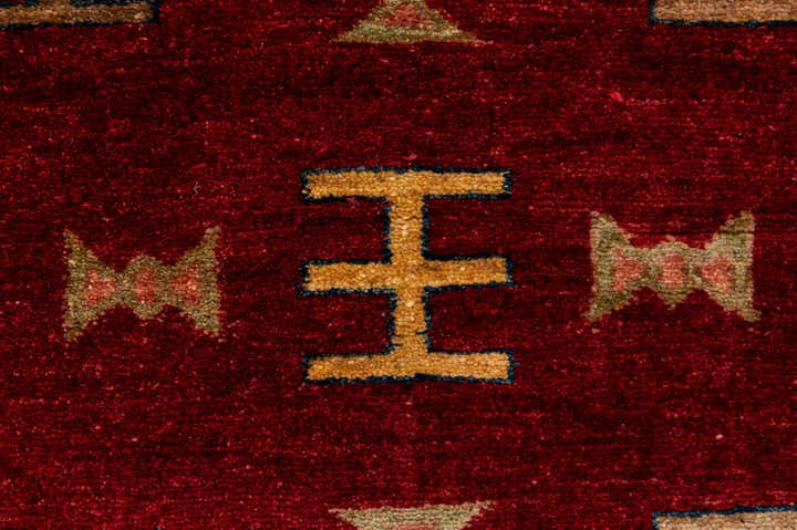 3' 5 x 5' Hand Knotted Ziegler Wool Rug