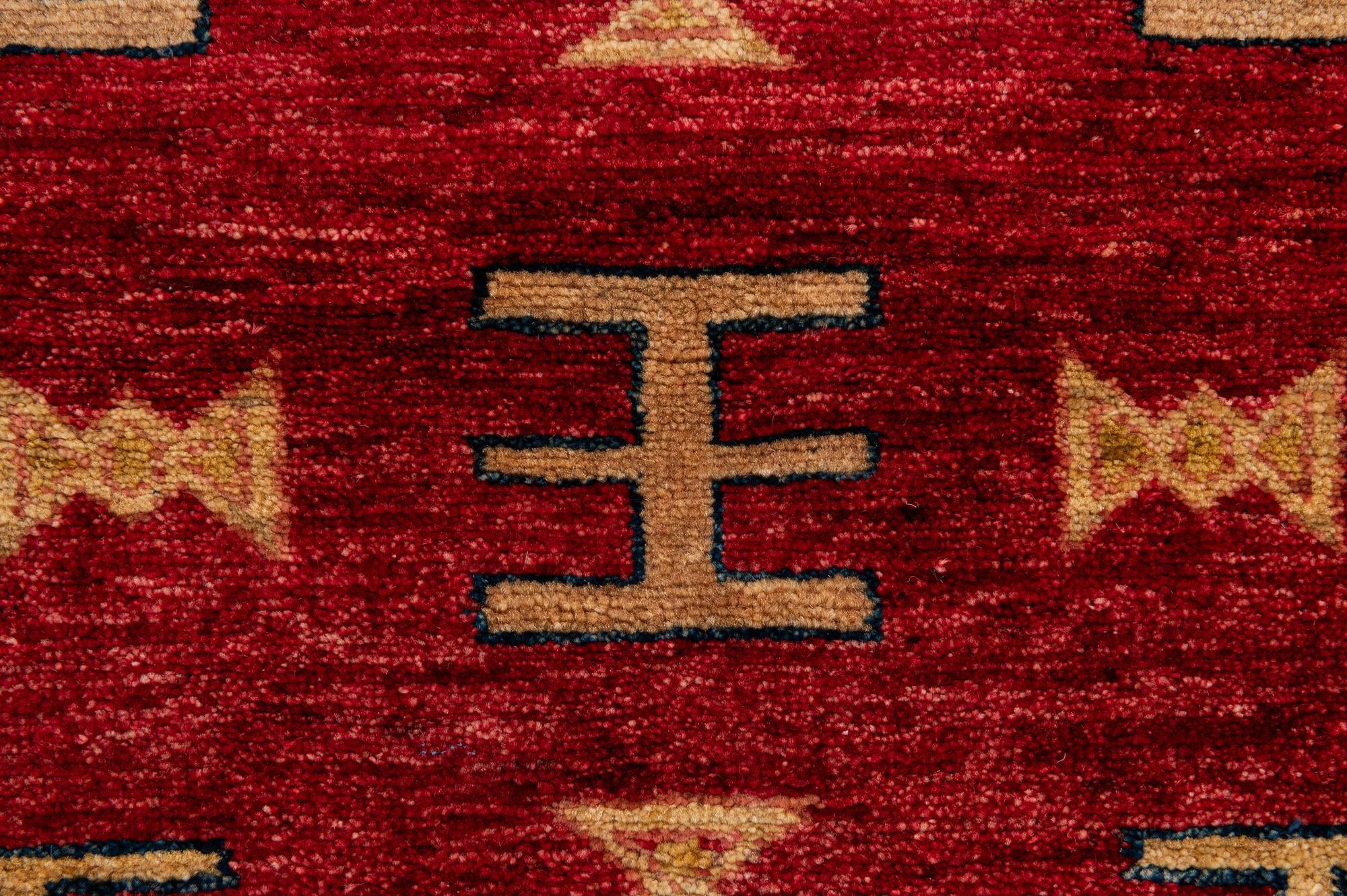 3' 5 x 5' 2 Hand Knotted Ziegler Wool Rug