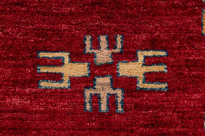 2' 9 x 3' 9 Hand Knotted Ziegler Wool Rug