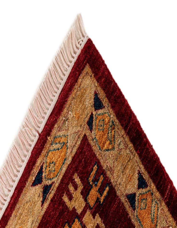 Detail image of 2' 5 x 3' 6  Hand Knotted Ziegler Wool Rug