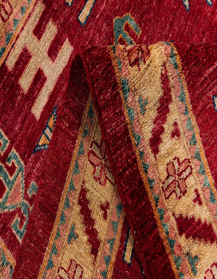 Detail image of 3' 4 x 4' 4  Hand Knotted Ziegler Wool Rug