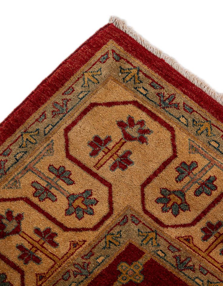 Detail image of 6' 6 x 10'  Hand Knotted Ziegler Wool Rug