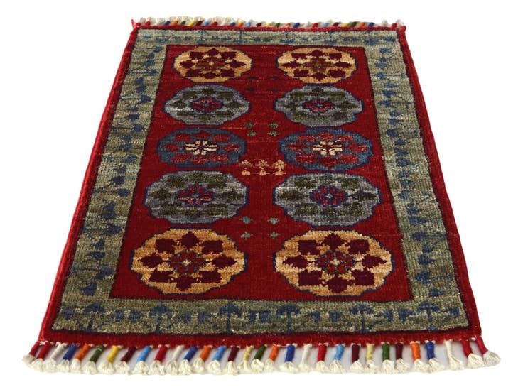 Detail image of 1' 6 x 2' 1 Hand Knotted Ziegler Rug