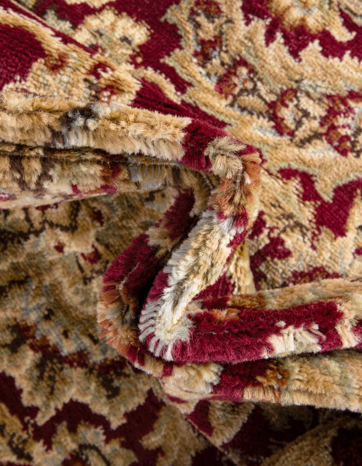 Detail image of 7' 10 x 7' 10 Aditi Round Rug