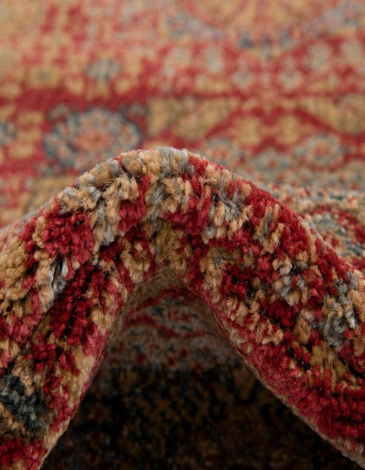 Detail image of 3' 3 x 3' 3 Amina Round Rug