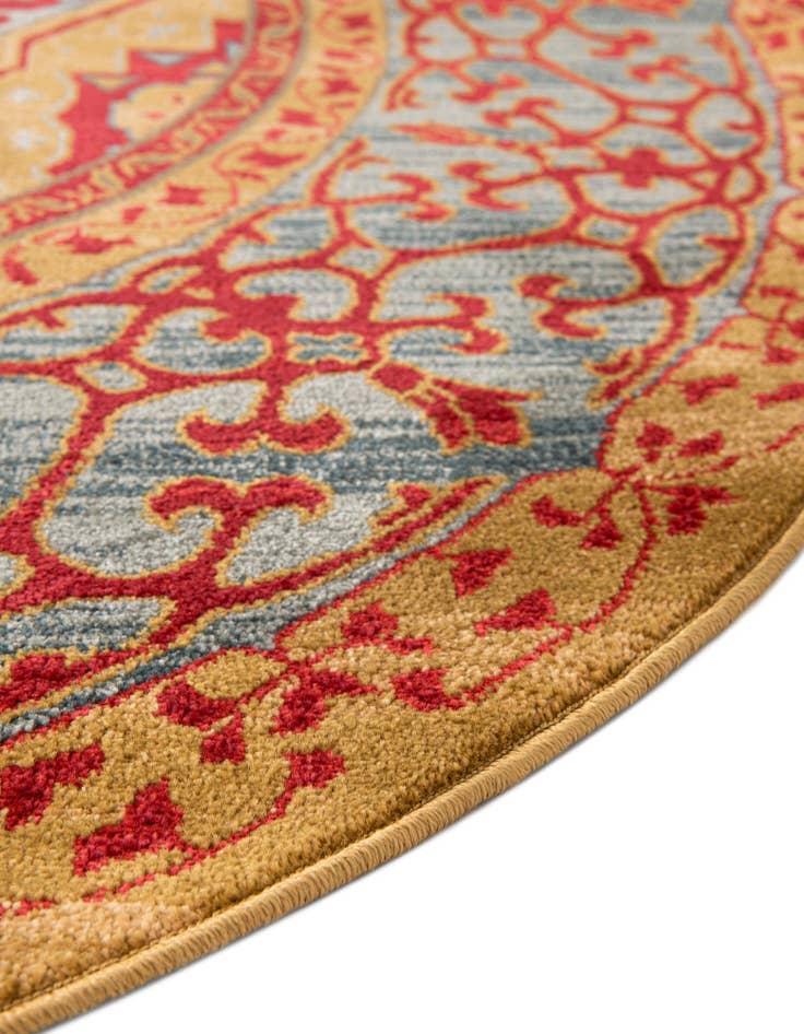 Detail image of 8' x 8' Amina Round Rug