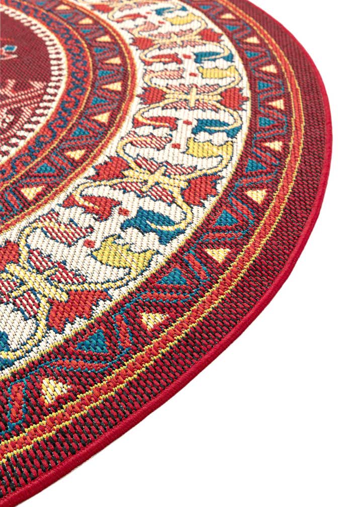 7' 10 x 7' 10 Easy-Clean Baja Indoor / Outdoor Round Rug