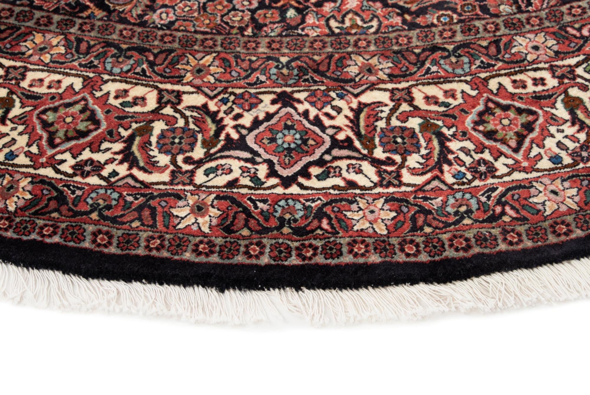 8' 1 x 8' 1 Bidjar With Silk Round Rug