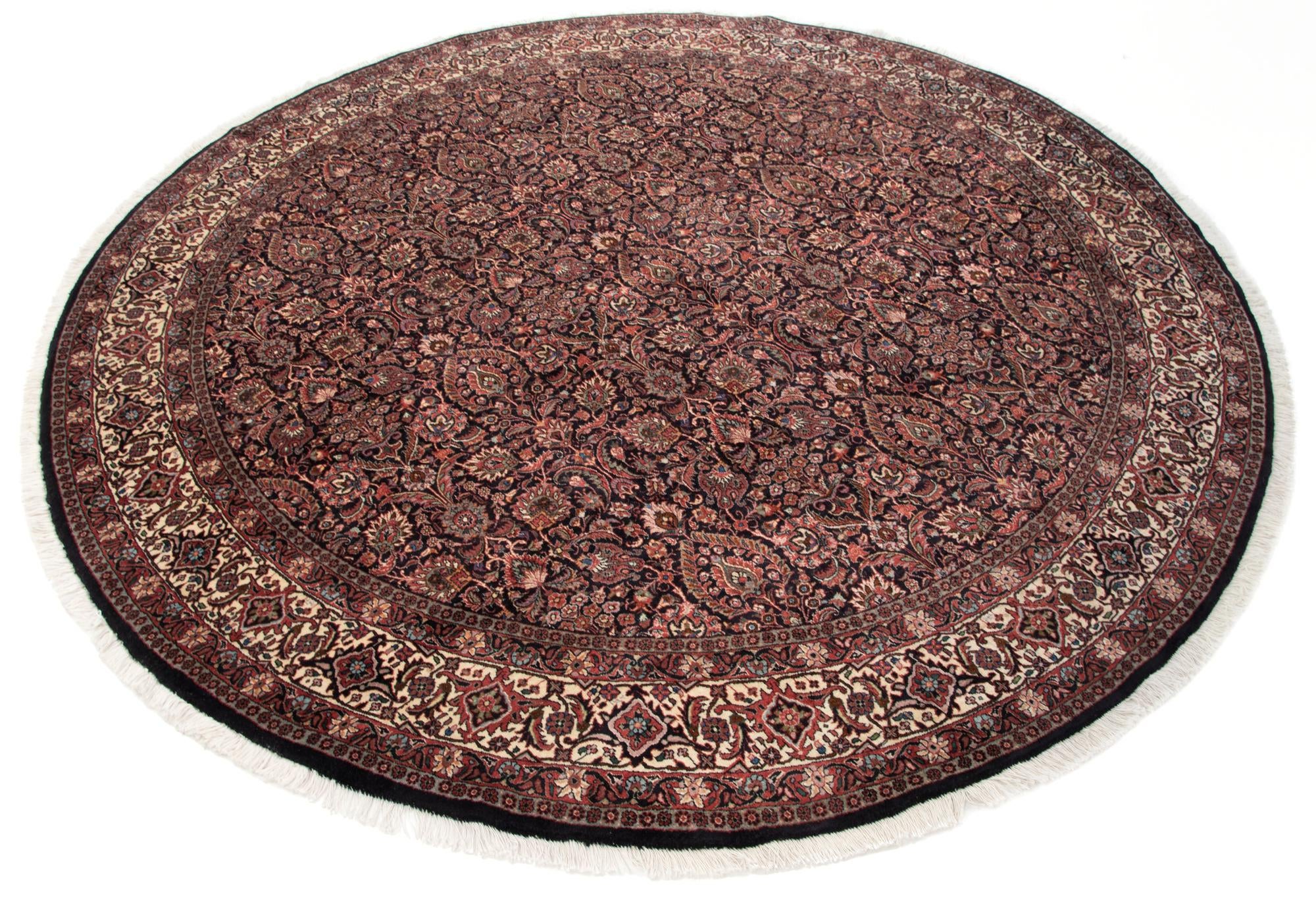 8' 1 x 8' 1 Bidjar With Silk Round Rug