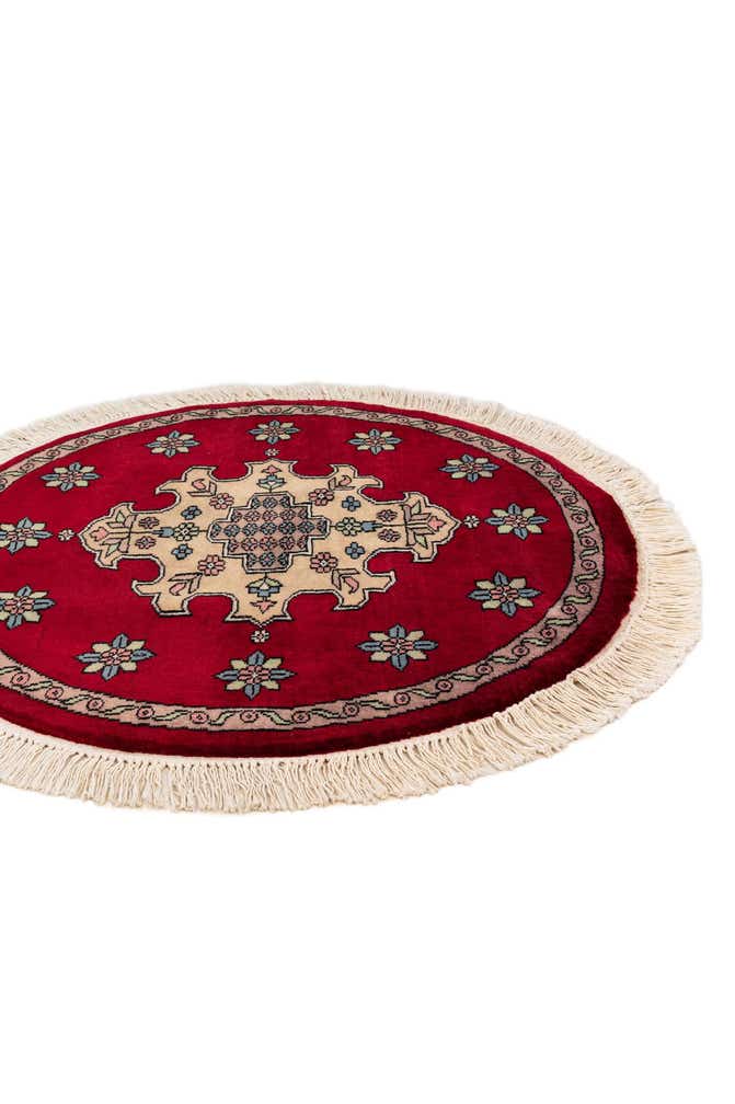 2' 7 x 2' 8 Hand Knotted Bokhara Oriental Wool Round Rug