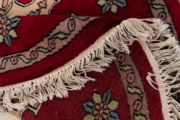 2' 7 x 2' 8 Hand Knotted Bokhara Oriental Wool Round Rug