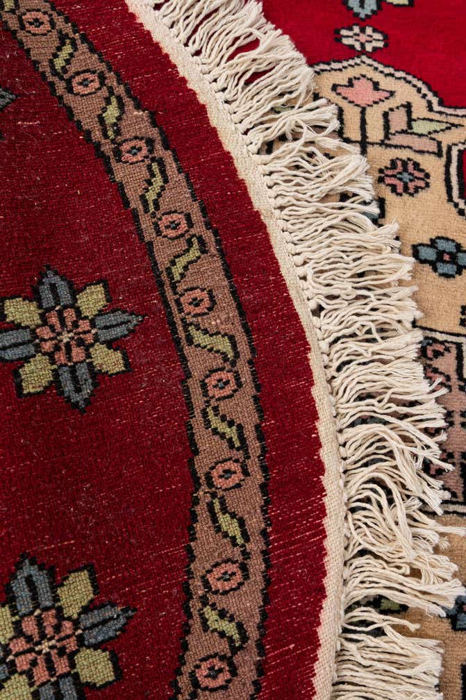 2' 7 x 2' 8 Hand Knotted Bokhara Oriental Wool Round Rug