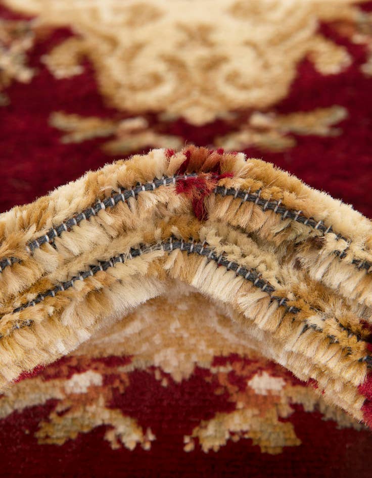 Detail image of 4' x 4' Chateau Round Rug