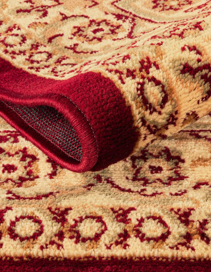 Detail image of 7' 10 x 7' 10 Chateau Round Rug