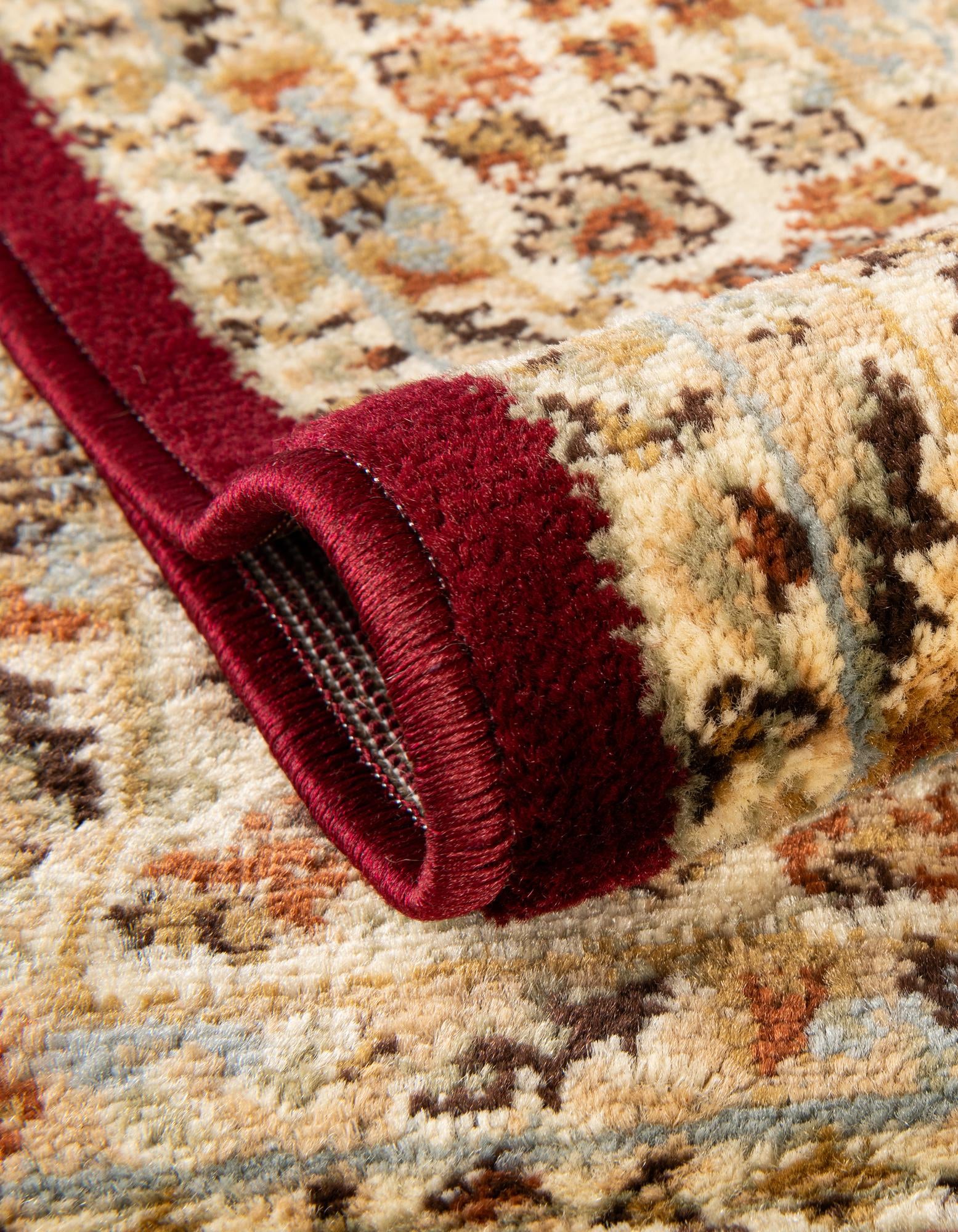 7' 10 x 7' 10 Classic Agra Round Rug