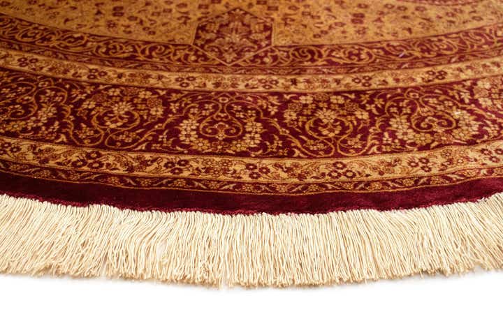 6' 7 x 6' 7 Ghom Silk Round Rug