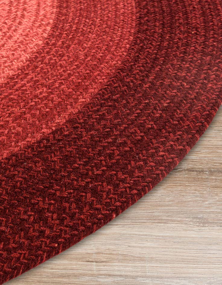 Detail image of 3' 1 x 3' 1  Hand Hand Braided Wool Round Rug