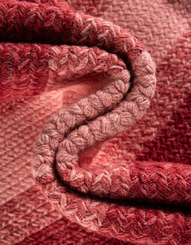 Detail image of 5' 1 x 5' 1 Hand Braided Wool Round Rug