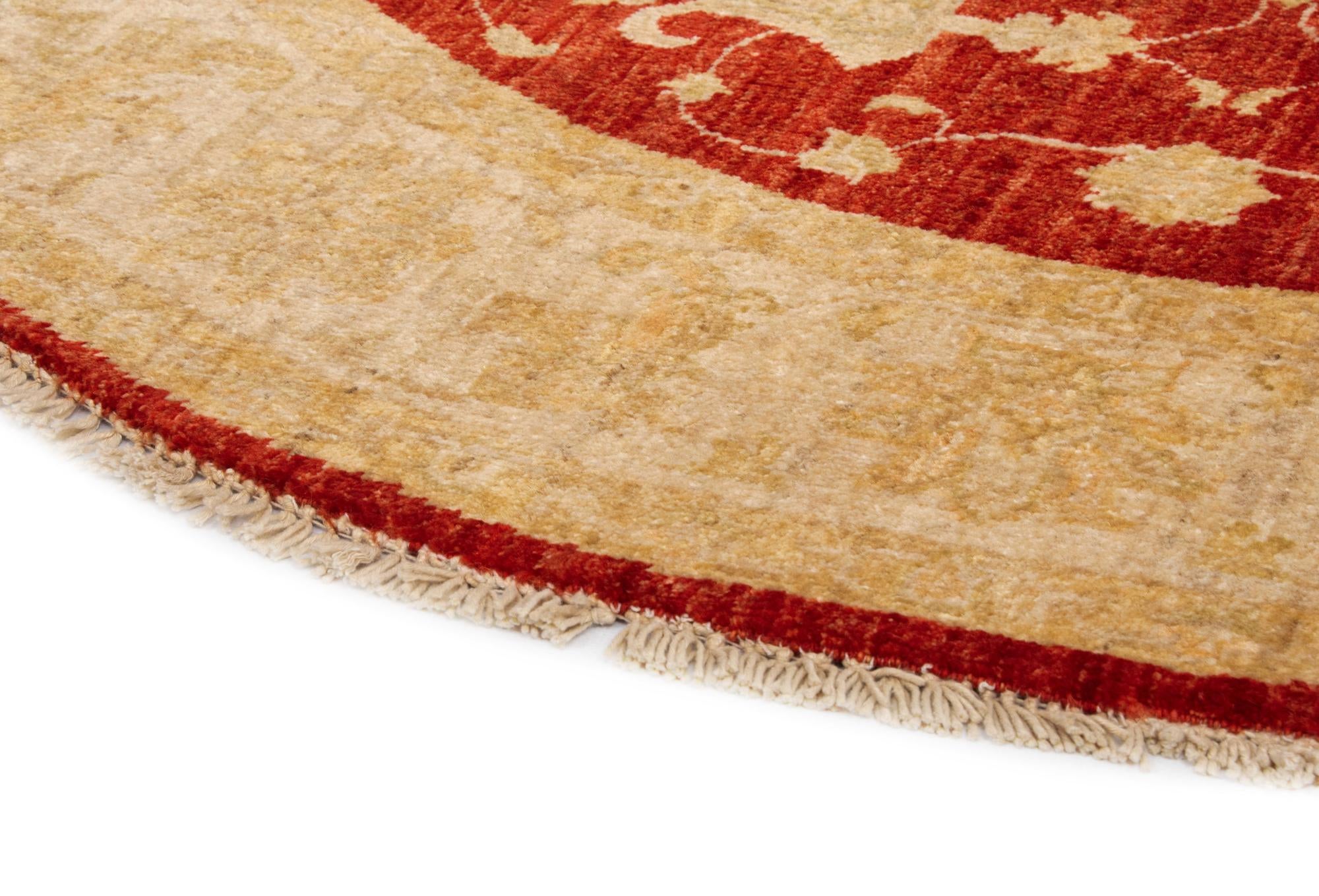 4' 10 x 4' 11 Kaizar Wool Round Rug